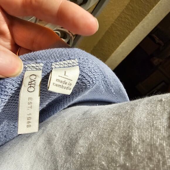 Cato L NWT Floral Lace Panel Sweatshirt Blue Cozy Winter Top Soft Chic Pullover - Picture 11 of 12